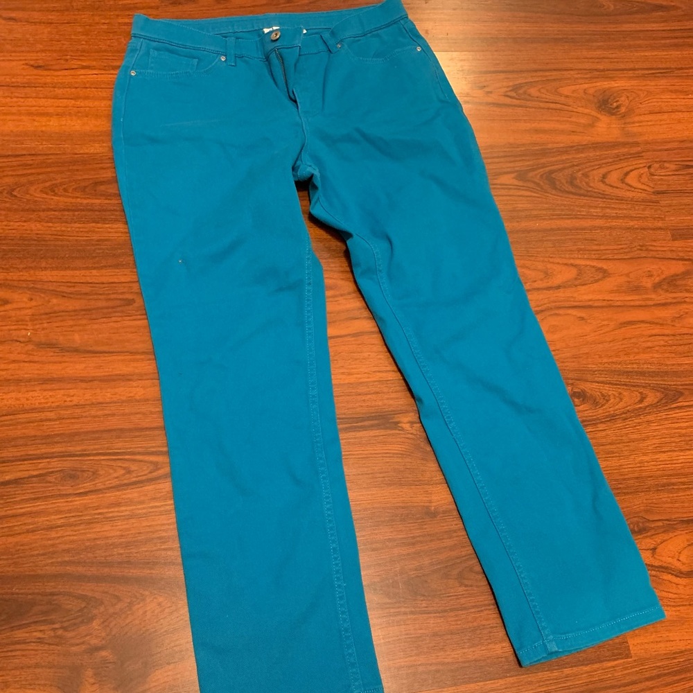 Denim and company light blue denim straight leg